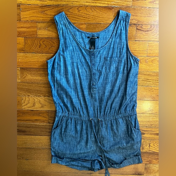 Lucky Brand Chambray Denim Sleeveless Romper Women’s Large Preowned - Picture 1 of 7